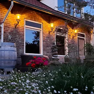 Bed & Breakfast De Maaskei, Geulle